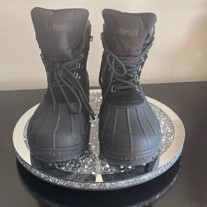 Totes Mike boots thermolite men’s winter snow black duck boots size 9M preowned